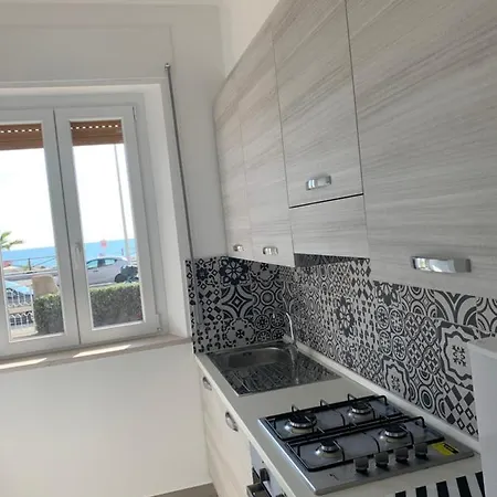 Fronte Mare Con Giardino * Porto Recanati