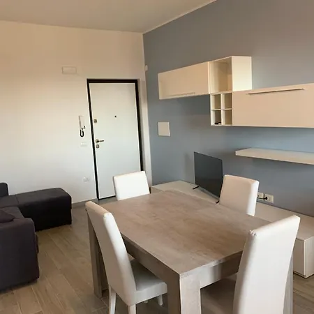 Appartement Fronte Mare Con Giardino