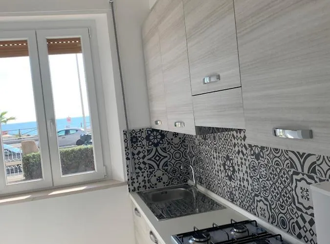Fronte Mare Con Giardino * Porto Recanati