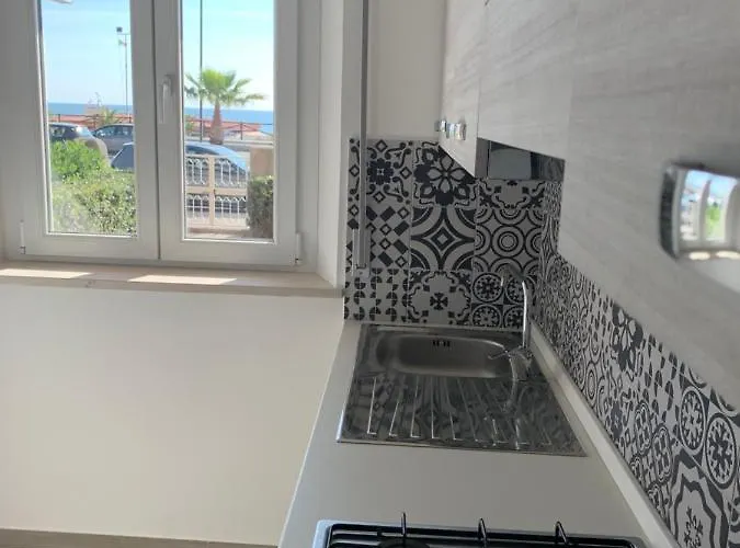Apartment Fronte Mare Con Giardino Porto Recanati